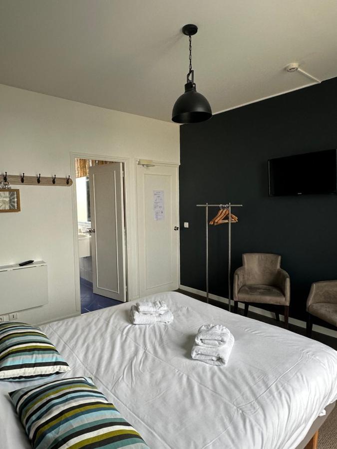 Hotel Papagayo *
